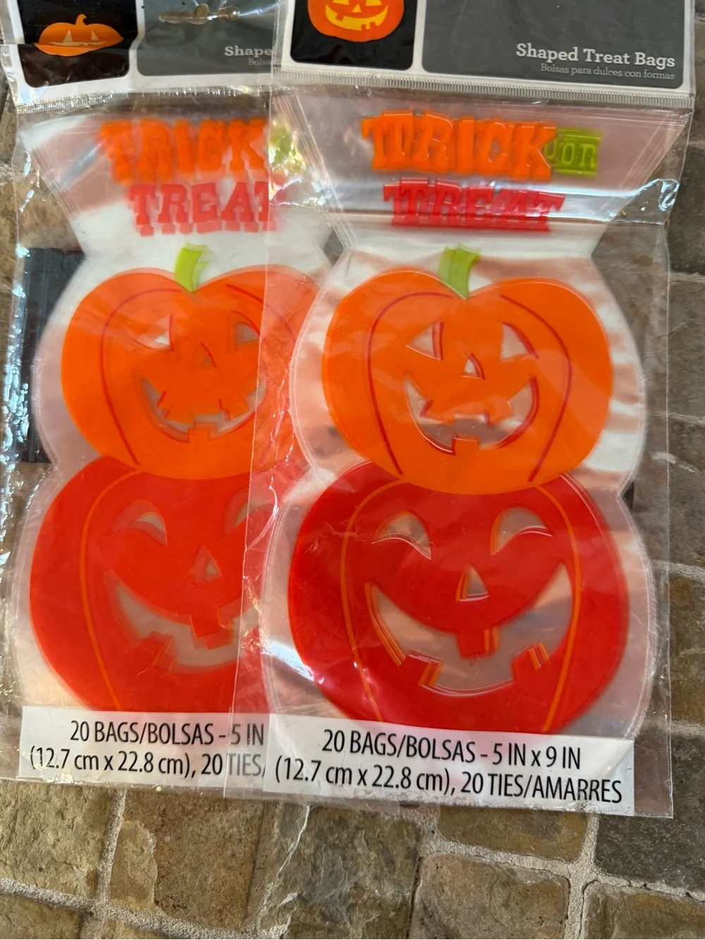 Wilton festive orange